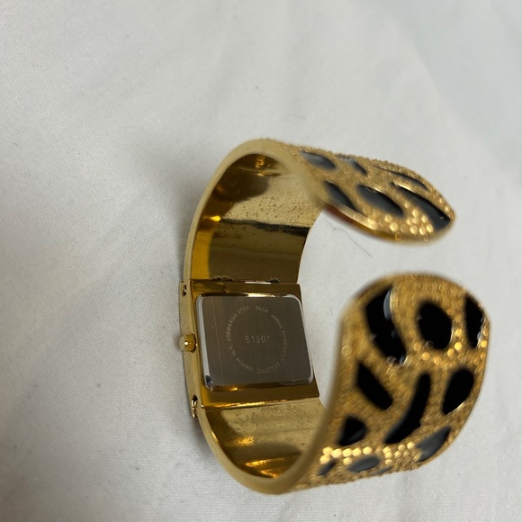 Irana Cheetah Bling Cuff Women’s Watch – Gold Tone, Crystal Accents - Picture 2 of 2